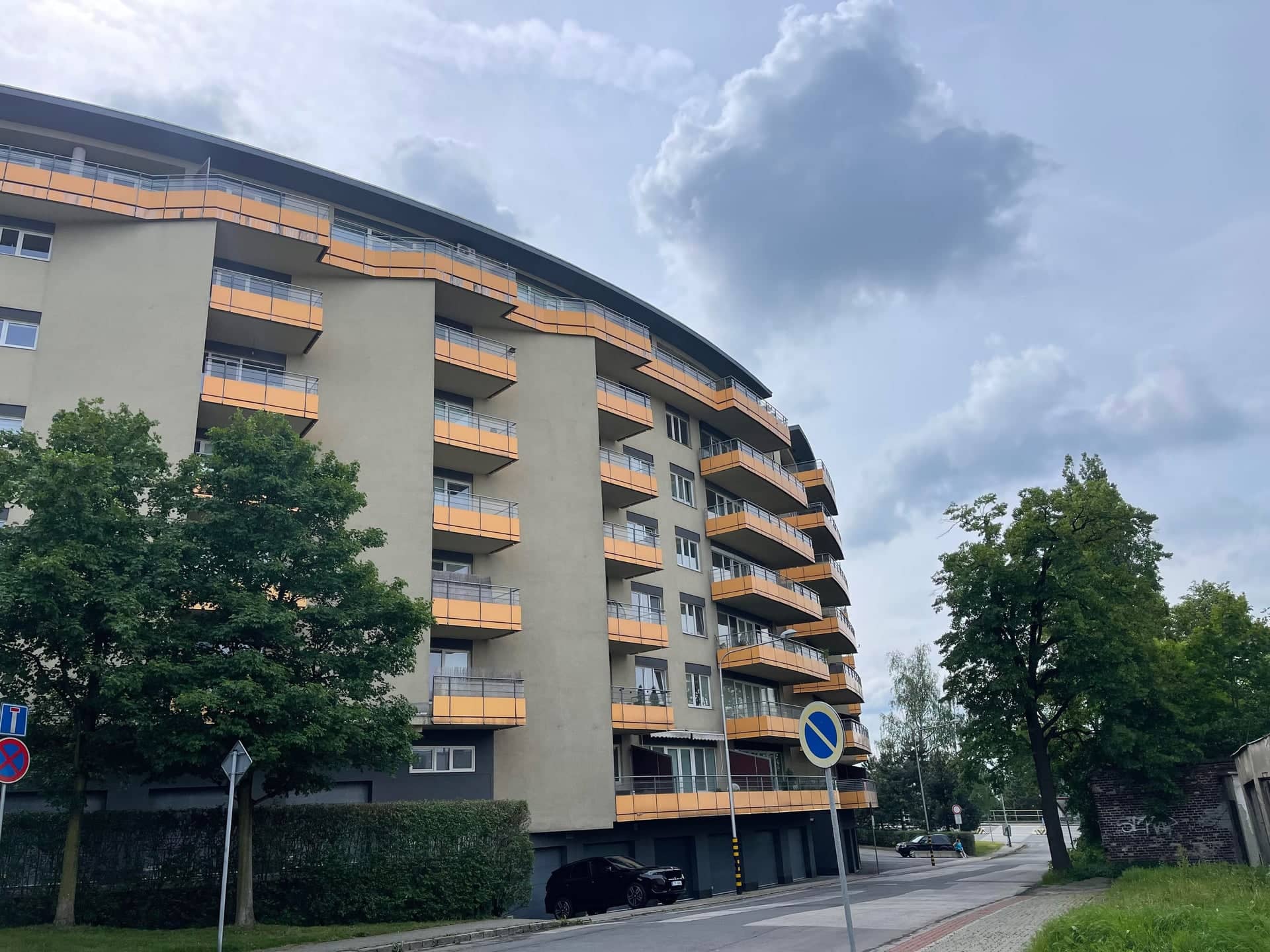 Atrium Slezská – pohled na budovu